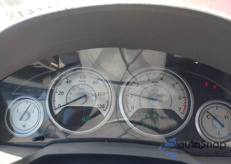 2009 Chrysler Town & Country Lx from USA, damaged, VIN 2A8HR44E09R539719